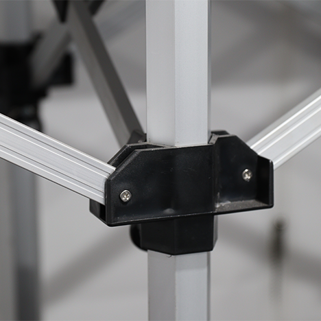 Folding Table | Accessories