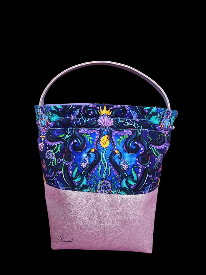 Preorder R31 FABRIC/VINYL Eel Damask