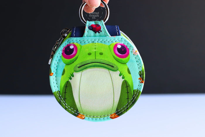 Preorder R31 FABRIC/VINYL Pal Frogbert Plush Coordinate